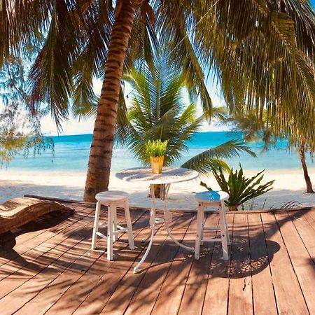Bayu Lestari Island Resort Mersing Exterior foto